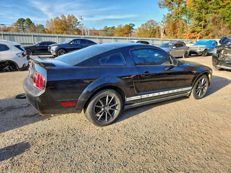 Photo 3 from auction – 2005 FORD MUSTANG with VIN 1ZVFT80N755188826