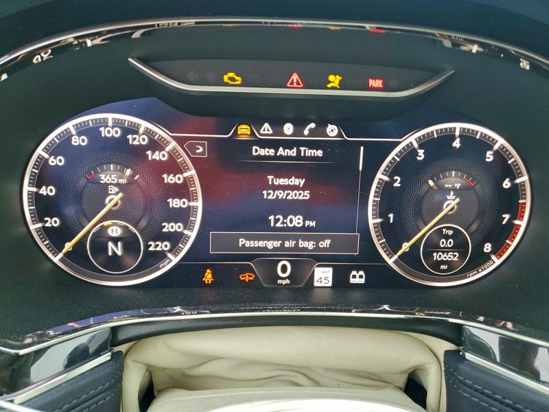 Photo 9 from auction – 2022 BENTLEY CONTINENTA with VIN SCBDG4ZG6NC094432