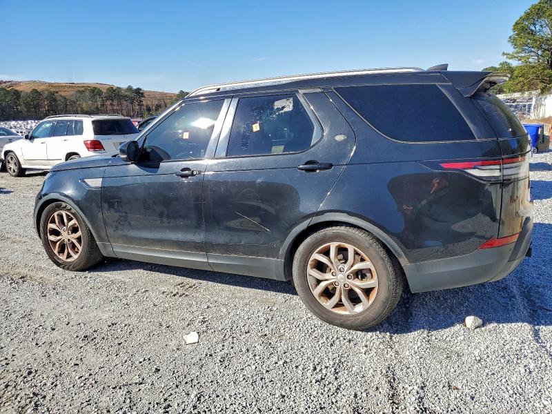 Photo 2 from auction – 2017 LAND ROVER DISCOVERY with VIN SALRGBBV4HA029376