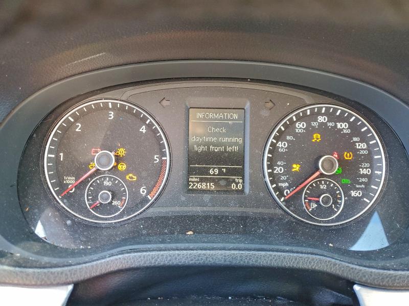 Photo 9 from auction – 2012 VOLKSWAGEN PASSAT SE with VIN 1VWBN7A32CC096791