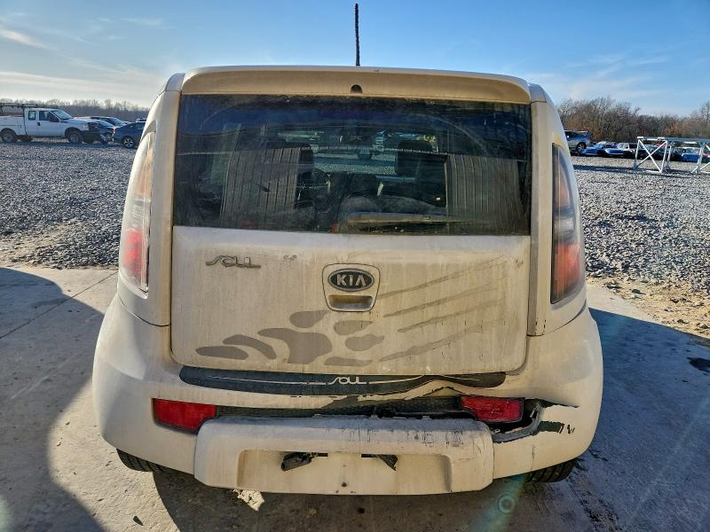 Photo 6 from auction – 2011 KIA SOUL + with VIN KNDJT2A23B7262905