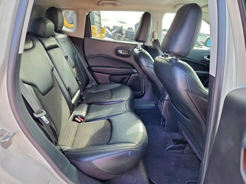 Photo 11 from auction – 2021 JEEP COMPASS LA with VIN 3C4NJCBB8MT505456
