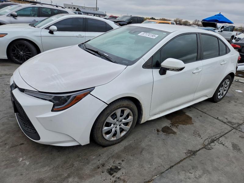 TOYOTA COROLLA LE 2021 with VIN 5YFEPMAE8MP151425 - Photo from auction