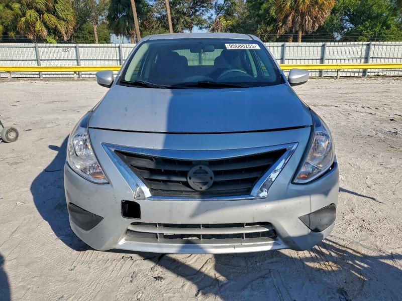 Photo 5 from auction – 2017 NISSAN VERSA S with VIN 3N1CN7AP4HK420001