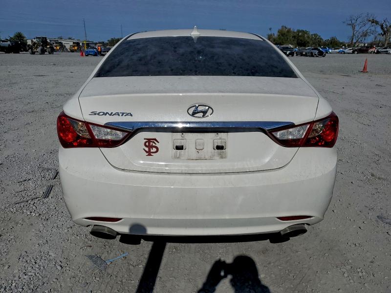 Photo 6 from auction – 2011 HYUNDAI SONATA SE with VIN 5NPEC4AC9BH244832