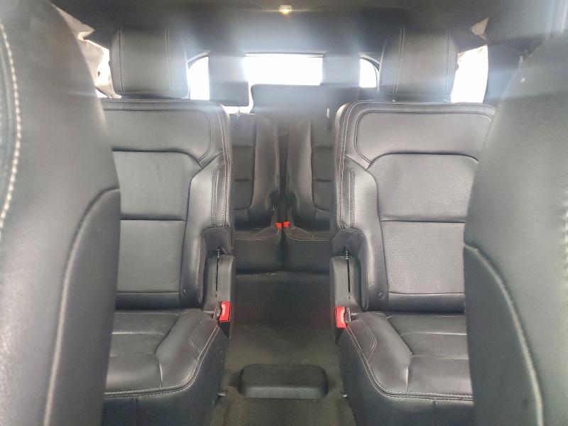 Photo 10 from auction – 2017 FORD EXPLORER L with VIN 1FM5K7F86HGD39527