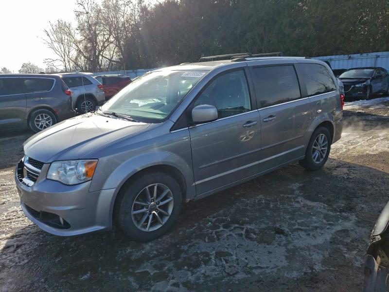 Photo 1 from auction – 2015 DODGE GRAND CARA with VIN 2C4RDGBG5FR669460