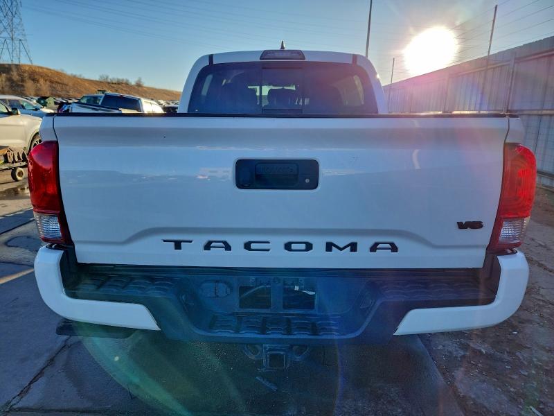 Photo 6 from auction – 2017 TOYOTA TACOMA DOU with VIN 3TMCZ5AN2HM120949