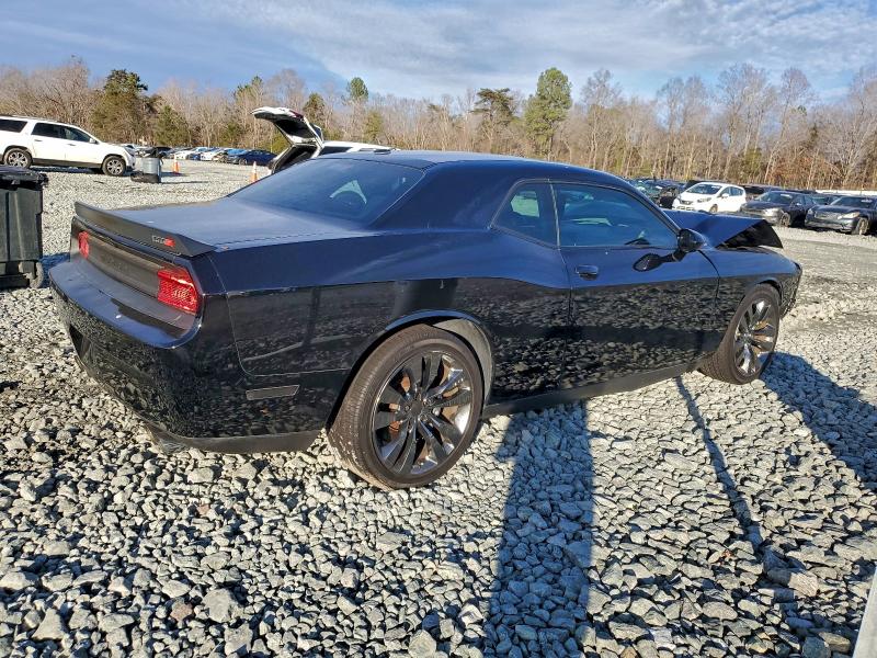 Photo 3 from auction – 2013 DODGE CHALLENGER with VIN 2C3CDYDJ4DH687931
