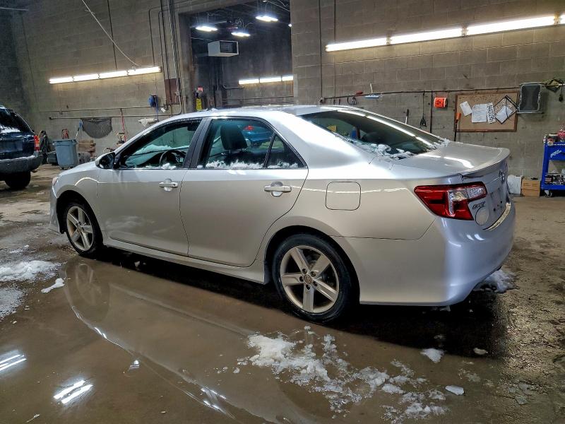 Zdjęcie 2 z aukcji – 2012 TOYOTA CAMRY BASE z VIN 4T1BF1FK5CU108175