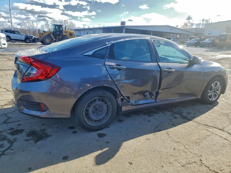 Photo 3 from auction – 2017 HONDA CIVIC LX with VIN 19XFC2F58HE203284