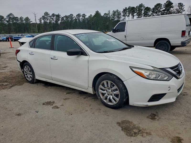 Photo 4 from auction – 2017 NISSAN ALTIMA 2.5 with VIN 1N4AL3AP5HC164790