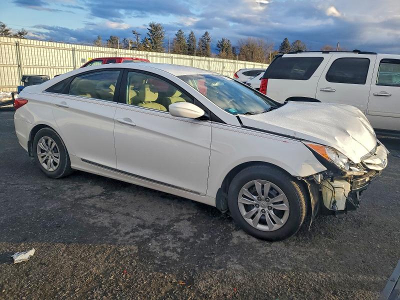 Photo 4 from auction – 2012 HYUNDAI SONATA GLS with VIN 5NPEB4AC6CH401012
