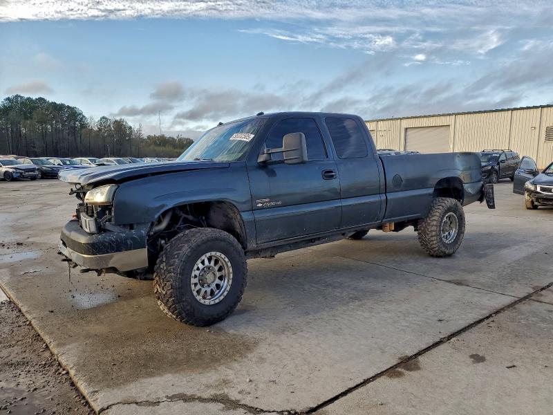 CHEVROLET SILVERADO 2003 with VIN 1GCHK29163E178684 - Photo from auction