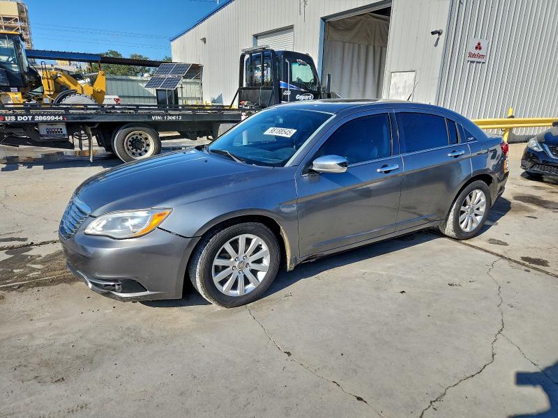 CHRYSLER 200 LIMITE 2013 with VIN 1C3CCBCG9DN751944 - Photo from auction