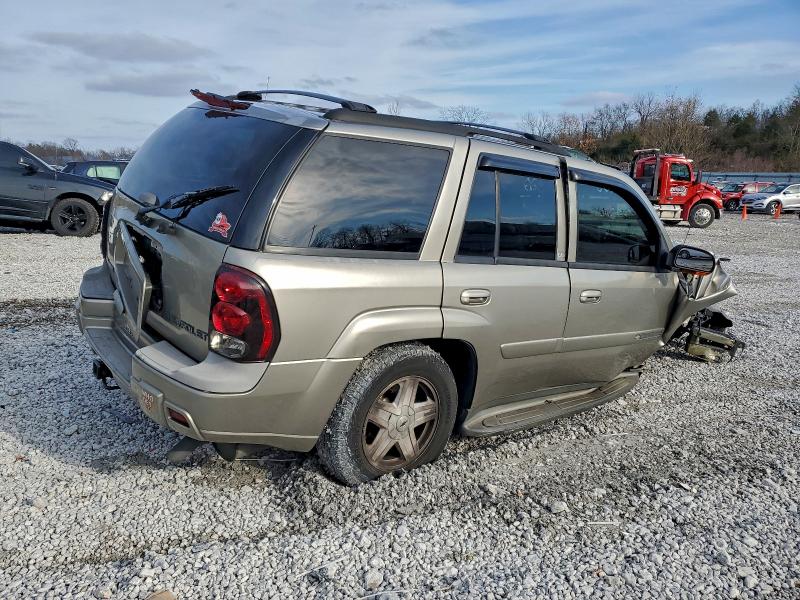 Photo 3 from auction – 2002 CHEVROLET TRAILBLAZE with VIN 1GNDT13S622247789