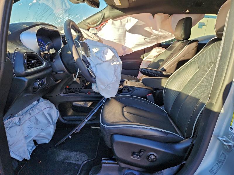 Photo 7 from auction – 2026 CHRYSLER PACIFICA L with VIN 2C4RC1GG5TR193683