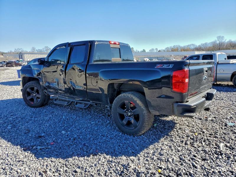 Photo 2 from auction – 2017 CHEVROLET SILVERADO with VIN 1GCVKREC7HZ261382