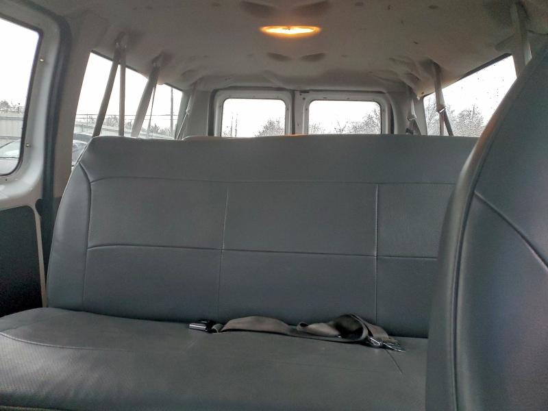 Photo 10 from auction – 2004 FORD ECONOLINE with VIN 1FBNE31L94HB47530