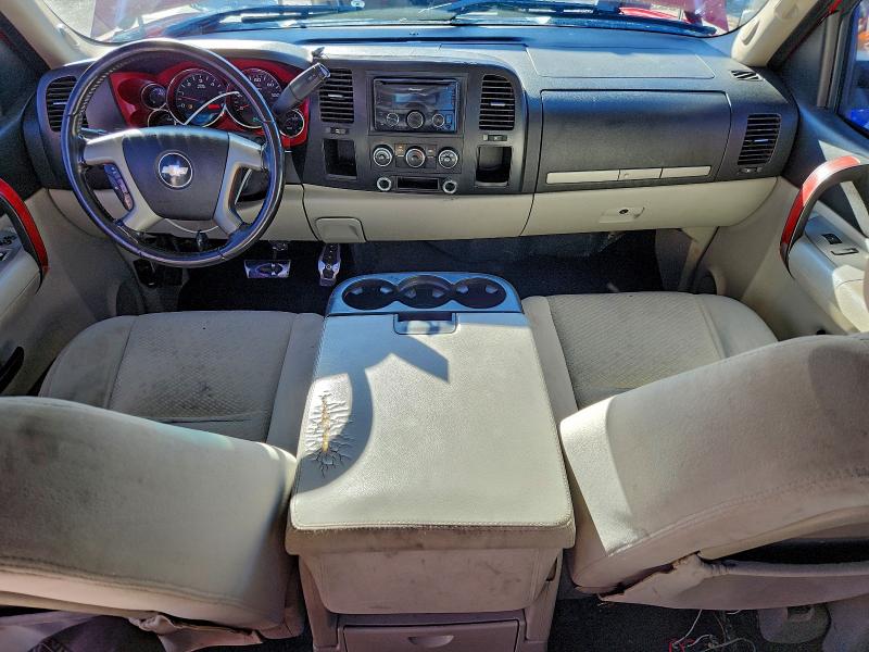 Photo 8 from auction – 2007 CHEVROLET SILVERADO with VIN 1GCEC19J37Z601486