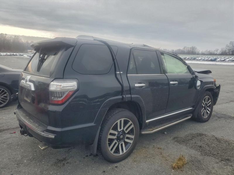 Photo 3 from auction – 2015 TOYOTA 4RUNNER SR with VIN JTEBU5JR3F5221557