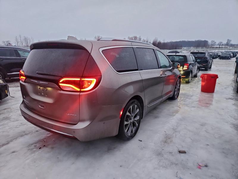 Photo 3 from auction – 2017 CHRYSLER PACIFICA L with VIN 2C4RC1GG3HR734690