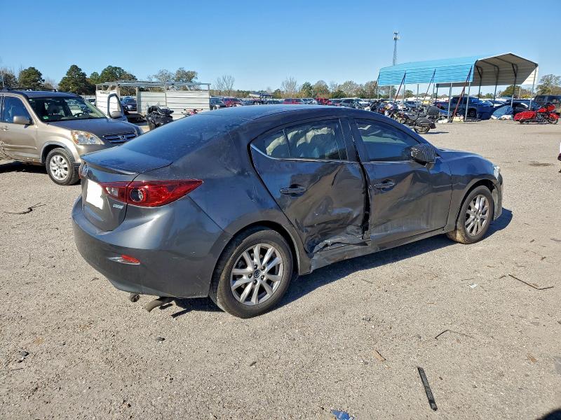 Photo 3 from auction – 2015 MAZDA 3 TOURING with VIN 3MZBM1V72FM139414