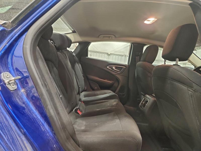 Photo 10 from auction – 2015 CHRYSLER 200 LIMITE with VIN 1C3CCCAB2FN710524
