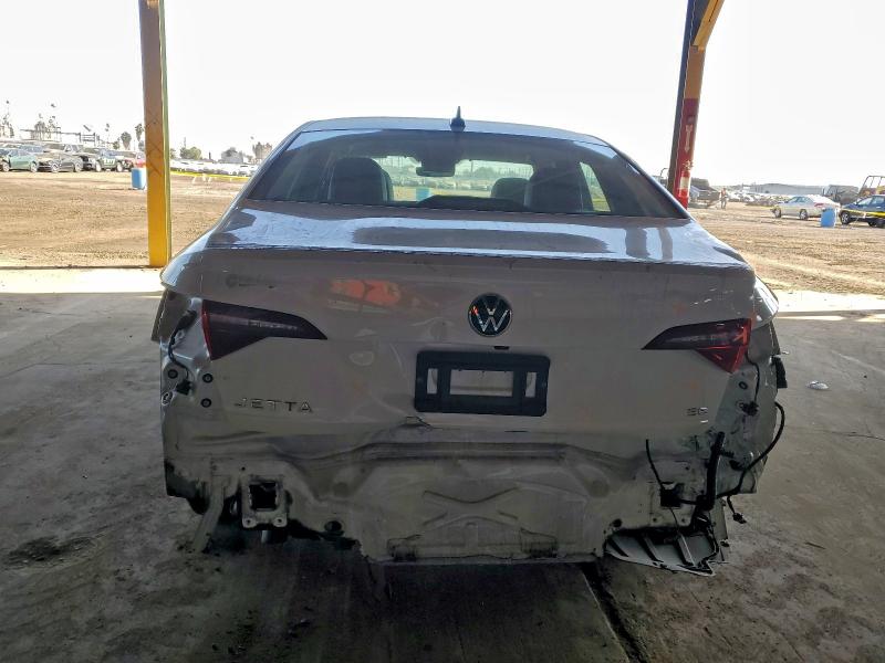 Photo 6 from auction – 2024 VOLKSWAGEN JETTA with VIN 3VW7M7BU9RM035929