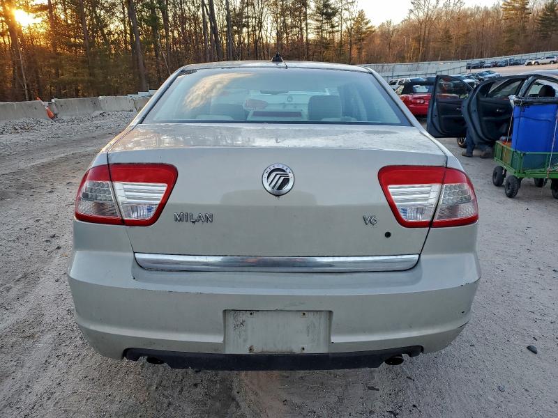 Photo 6 from auction – 2008 MERCURY MILAN with VIN 3MEHM07128R646995