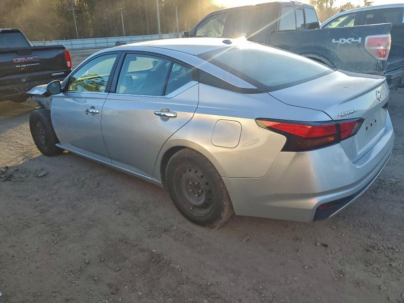 Photo 2 from auction – 2019 NISSAN ALTIMA with VIN 1N4BL4BVXKC206773