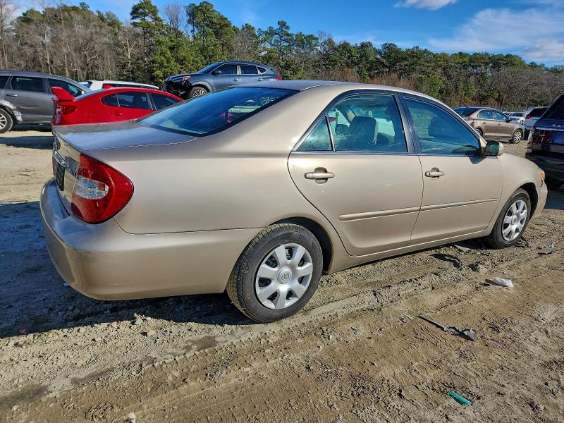 Photo 3 from auction – 2004 TOYOTA CAMRY LE with VIN 4T1BE32K94U299444