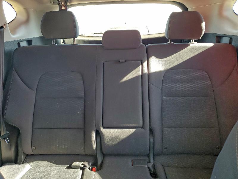 Photo 10 from auction – 2019 HYUNDAI TUCSON SE with VIN KM8J2CA47KU950252