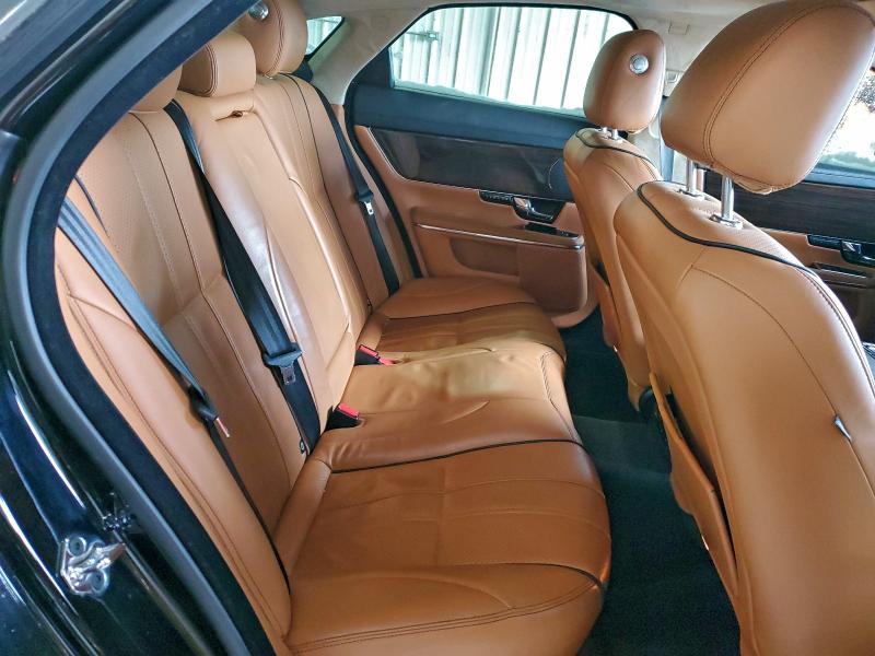 Фото 10 с аукциона – 2012 JAGUAR XJ с VIN SAJWA1CB0CLV25641