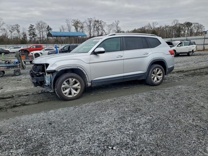 Photo 1 from auction – 2018 VOLKSWAGEN ATLAS SE with VIN 1V2LR2CA5JC551557