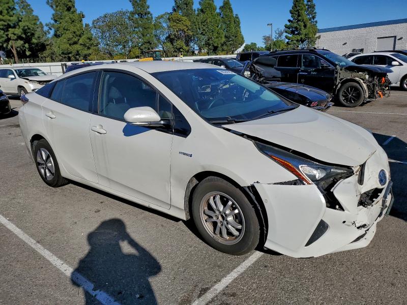 Photo 4 from auction – 2018 TOYOTA PRIUS with VIN JTDKBRFU4J3066195