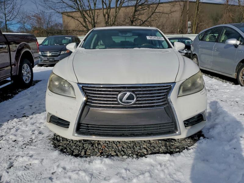 Photo 5 from auction – 2014 LEXUS LS 460 with VIN JTHBL5EF5E5125885