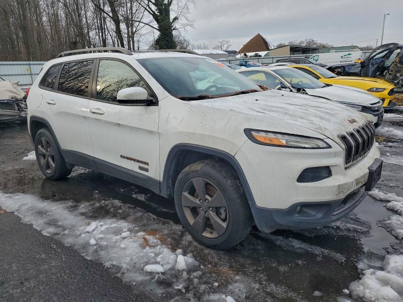 Photo 4 from auction – 2016 JEEP CHEROKEE L with VIN 1C4PJMCB5GW309230