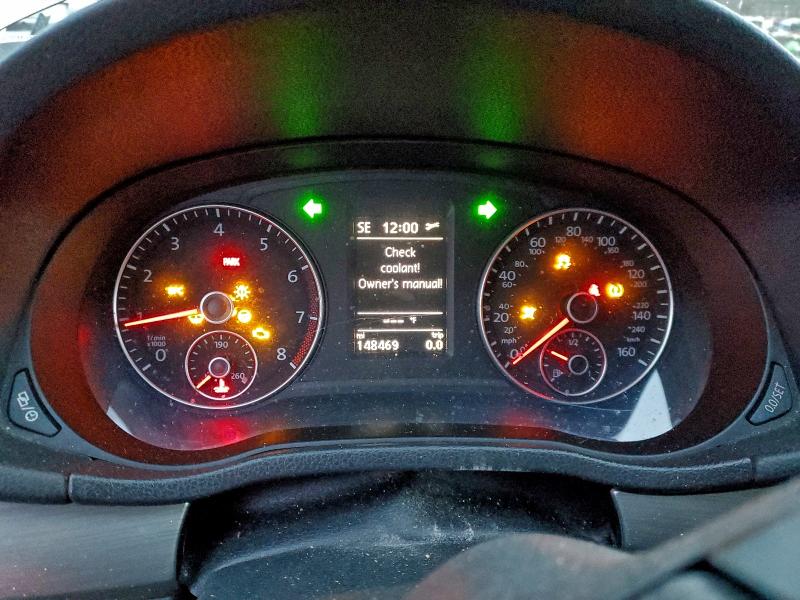 Photo 9 from auction – 2014 VOLKSWAGEN PASSAT SE with VIN 1VWBT7A38EC095895