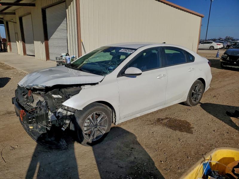 Photo 1 from auction – 2024 KIA FORTE LX with VIN 3KPF24AD6RE781558