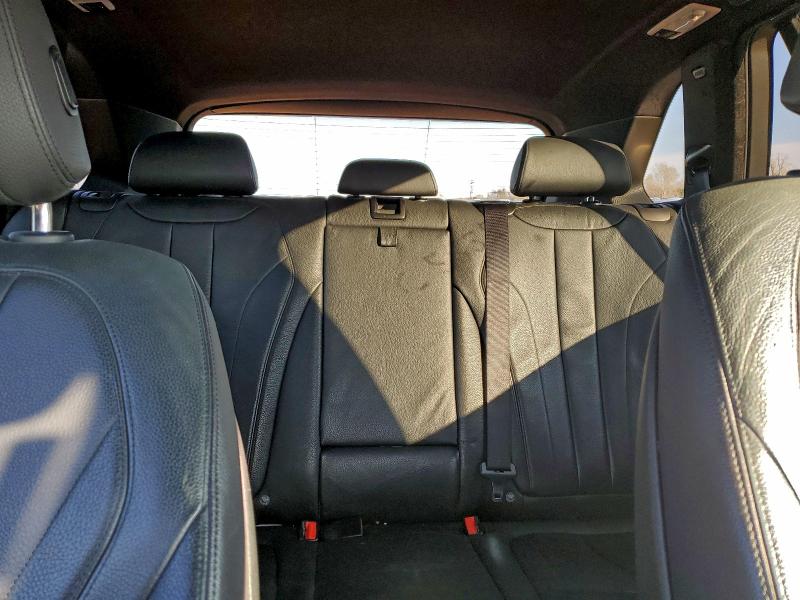 Photo 10 from auction – 2017 BMW X5 XDRIVE3 with VIN 5UXKR0C55H0V50357