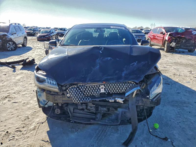 Photo 5 from auction – 2017 LINCOLN MKZ SELECT with VIN 3LN6L5C96HR663184