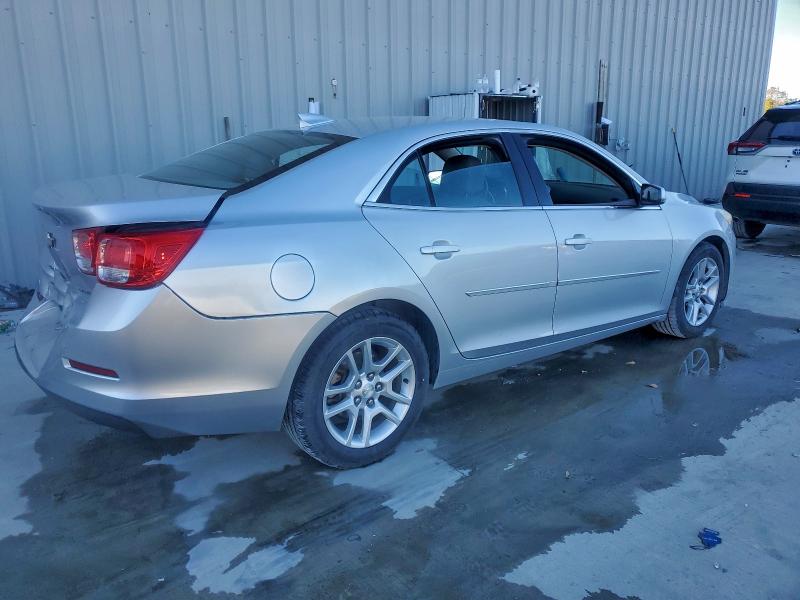 Photo 3 from auction – 2015 CHEVROLET MALIBU 1LT with VIN 1G11C5SL1FF108075