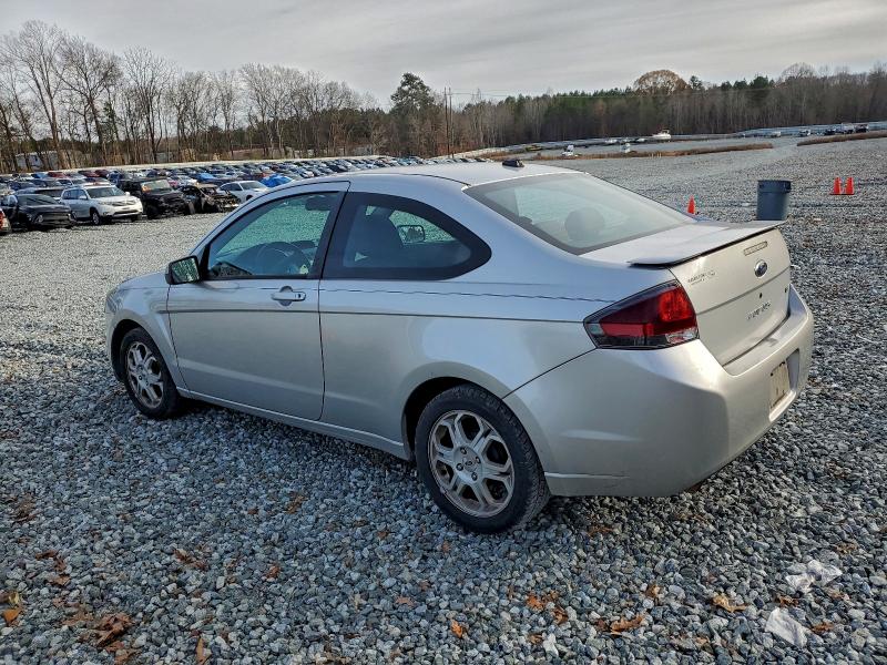 Photo 2 from auction – 2009 FORD FOCUS with VIN 1FAHP32N79W173264
