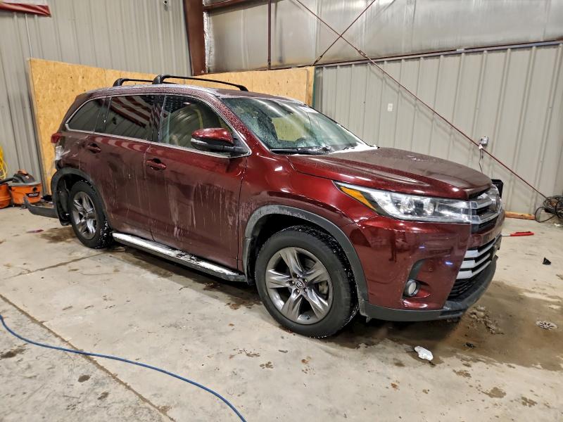 Photo 4 from auction – 2018 TOYOTA HIGHLANDER with VIN 5TDDZRFH4JS896794