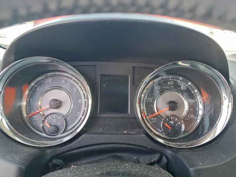 Photo 9 from auction – 2015 CHRYSLER TOWN & COU with VIN 2C4RC1BG0FR594859