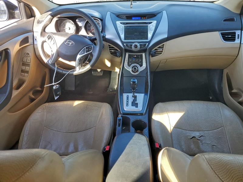 Photo 8 from auction – 2011 HYUNDAI ELANTRA GL with VIN KMHDH4AE5BU087302