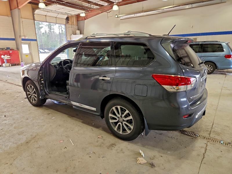 Photo 2 from auction – 2014 NISSAN PATHFINDER with VIN 5N1AR2MMXEC626966