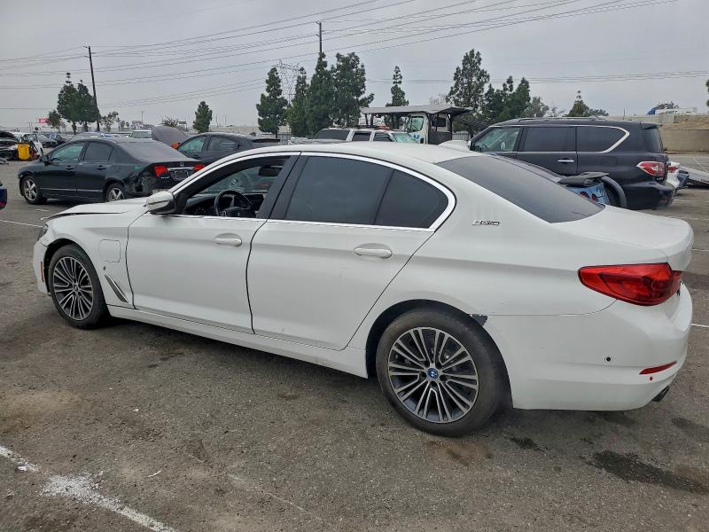 Photo 2 from auction – 2019 BMW 530E with VIN WBAJA9C57KB254080