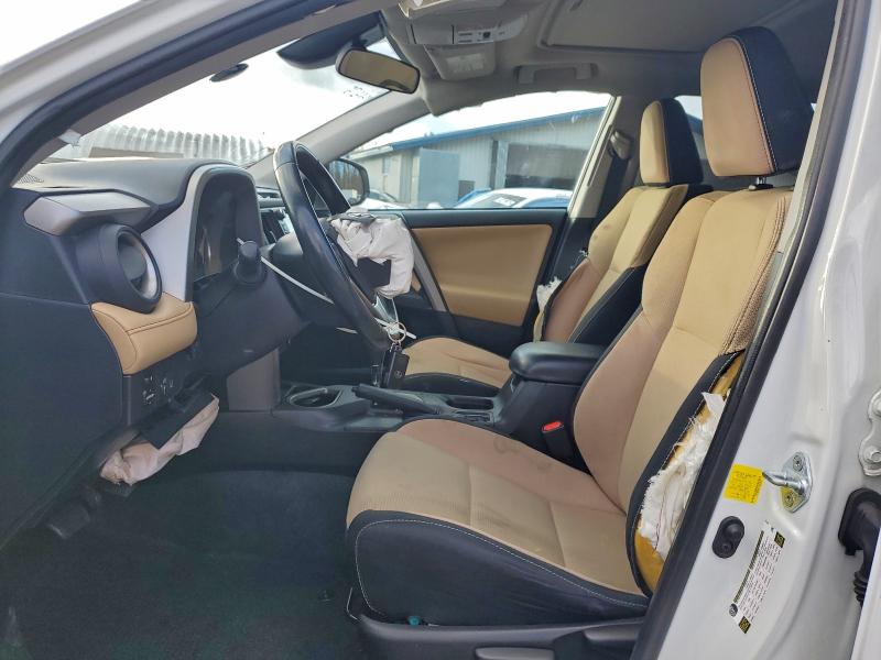 Photo 7 from auction – 2016 TOYOTA RAV4 XLE with VIN 2T3WFREV7GW310377